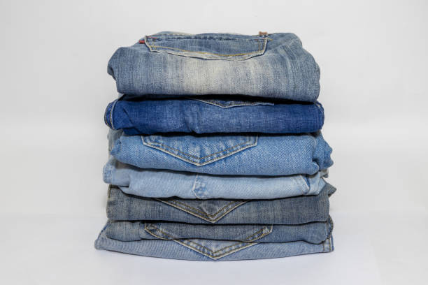 washing jeans in washing machine 10