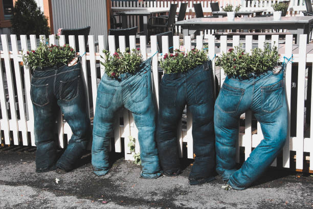 washing jeans in washing machine 11